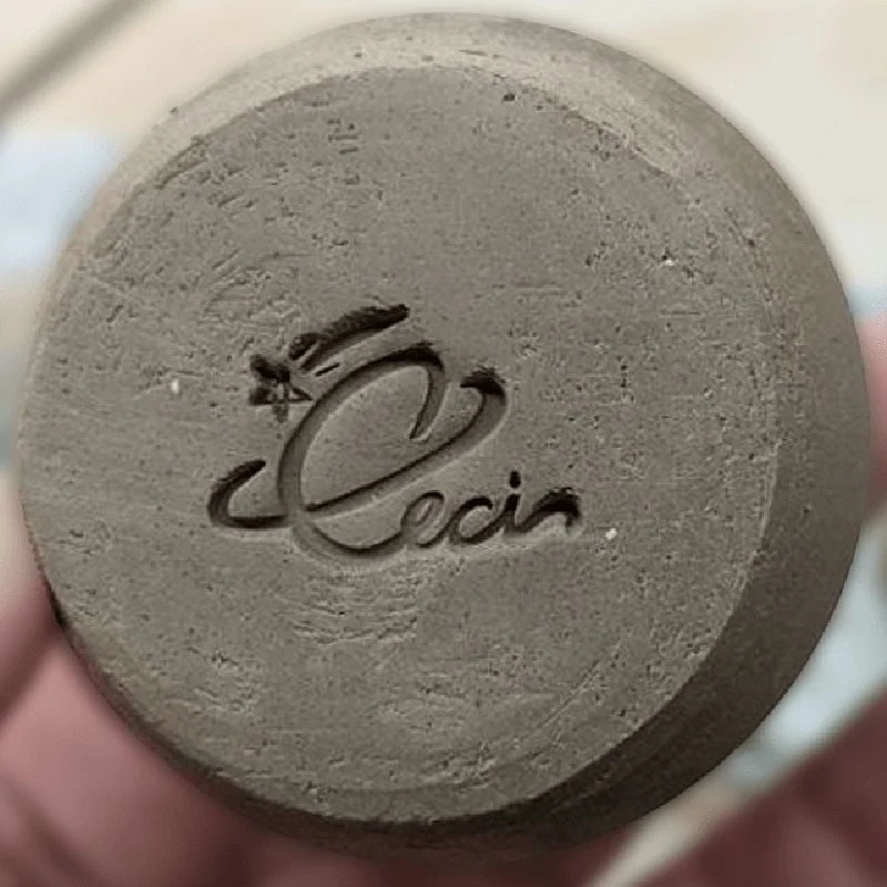 Carimbo para marcar cerâmica e argila